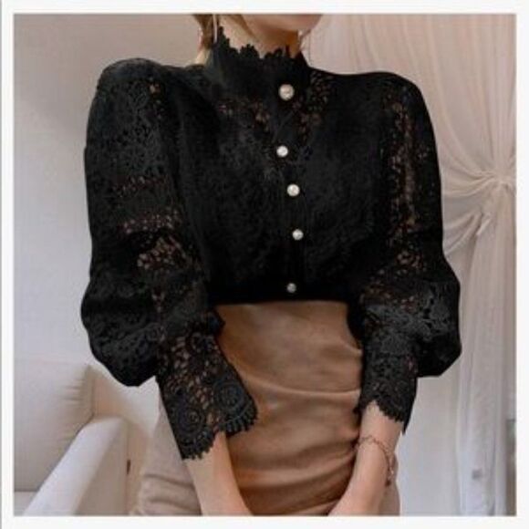 NEW Lace Trim Victorian Button Down Blouse - Picture 4 of 8